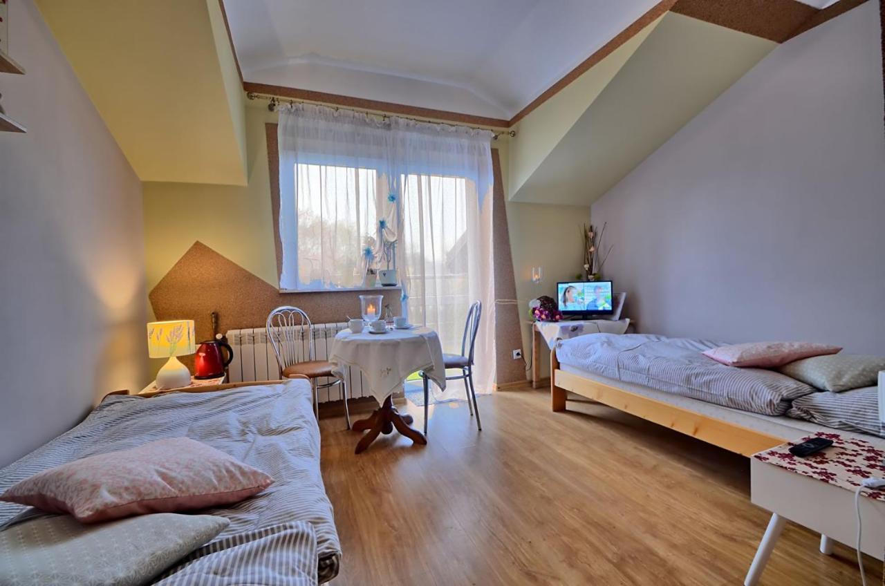 Willa Pod Aniolem Hotel Cieszyn  Esterno foto